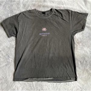 Urban Outfitters over size t-shirt- Graphic tee